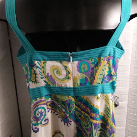 Dress - Picture 6 of 12